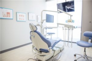 Best low cost dentist near me, accepts medicaid no insurance dental payment plan