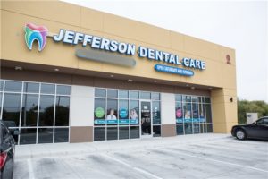 Emergency dentist near me open now, walk in dental clinic open Saturdays